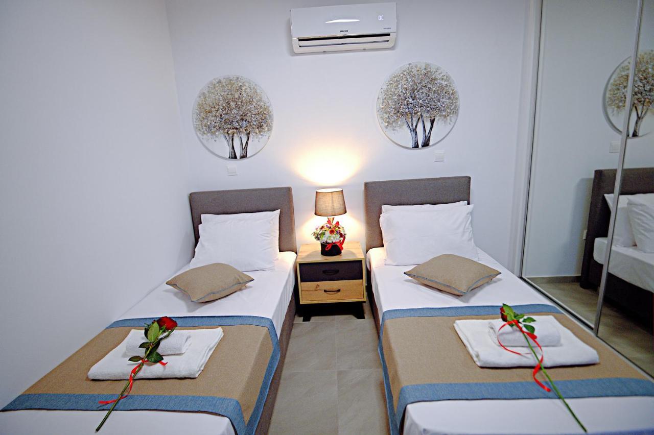 Golden Tree Apartment Paralimni Exteriér fotografie